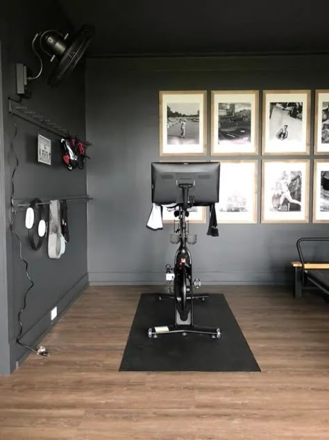 Black Workout Room Ideas, Home Gym Black And White, Black Walls Home Gym, Black Home Gym Workout Rooms, Garage Gym Ideas Black Walls, Garage Office And Gym Ideas, Dark Workout Room, Home Gym Dark Walls, Black Wall Home Gym