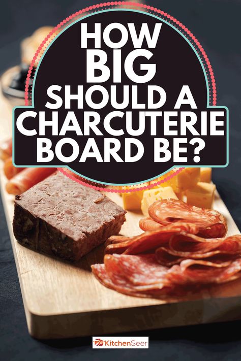 How Big Should A Charcuterie Board Be? - Kitchen Seer Charcuterie Board Diy, Charcuterie Board Meats, Diy Serving Tray, A Charcuterie Board, Charcuterie Inspiration, Dremel Tool, Charcuterie Recipes, Wooden Cheese Board, Bread Board