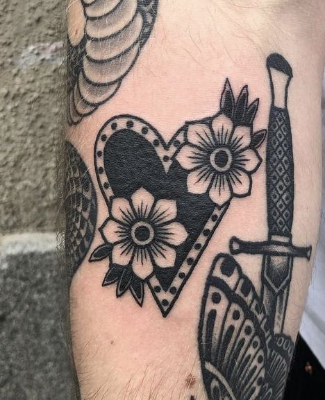 Small Tattoo Ideas Traditional, Candy Heart Tattoo Black And White, Traditional Tattoo Love Couple, Bold Heart Tattoo, American Traditional Virgo Tattoo, Women’s Tattoo American Traditional, Country American Traditional Tattoo, Small Black And White Traditional Tattoo, American Trad Heart Tattoo