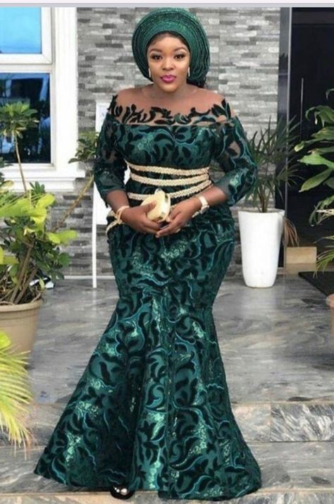 Nigerian Lace Dress, Nigerian Party, African Couture, African Party Dresses, Nigerian Lace Styles, African Lace Styles, Long African Dresses, Lace Gown Styles, African Fashion Skirts