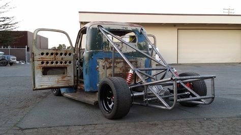 1949 Ford F-1 with a 1,200 HP Cummins – Engine Swap Depot Rat Rod Trucks, Rat Rod Pickup, Rat Rod Cars, Chassis Fabrication, Rat Rods Truck, Hot Rod Trucks, Mini Trucks, Rat Rods, Us Cars