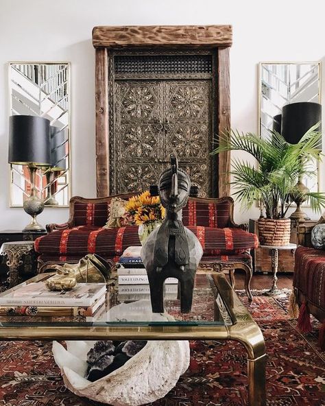 African Interior Design, Cozy Living Room Design, African Interior, Eclectic Interior Design, African Home Decor, Eclectic Living Room, African Decor, Design Del Prodotto, Eclectic Interior