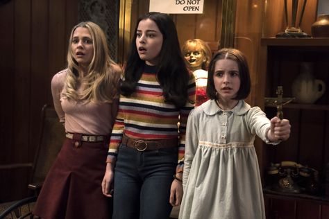 Madison Iseman, Katie Sarife and Mckenna Grace. Annabelle Comes Home (2019). Conjuring Film, Annabelle Comes Home, Ed E Lorraine Warren, Madison Iseman, Lorraine Warren, Adventures In Babysitting, Patrick Wilson, Mckenna Grace, Vera Farmiga