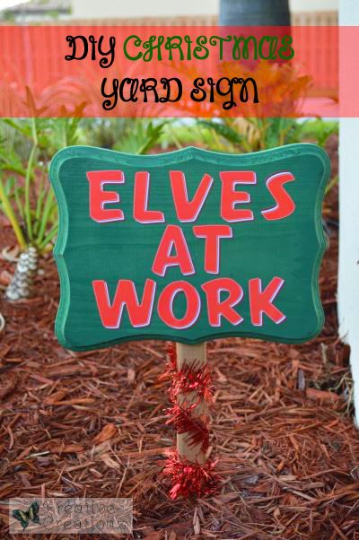 DIY Christmas Yard Sign - The Kreative Life Diy Christmas Yard Signs, Yard Signs Diy, Santas Workshop Theme Decorations, Christmas Cubicle Decorations, Diy Snowman Decorations, Christmas Parade Floats, Diy Yard Decor, Christmas Signs Diy, Diy Craft Ideas