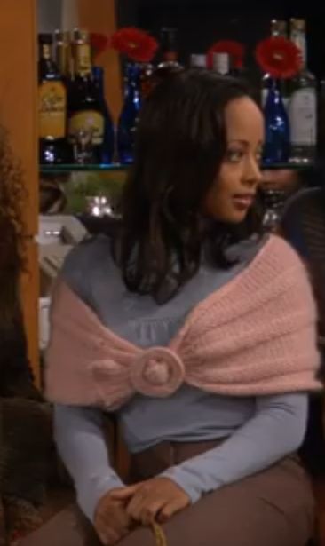 Half and Half tv show Half And Half Dee Dee, Essence Atkins Half And Half, Half And Half Tv Show Outfits, Half And Half Show, Half And Half Tv Show, Girlfriends Tv Show, Jlo 2000s Fashion, Essence Atkins, Lover Style