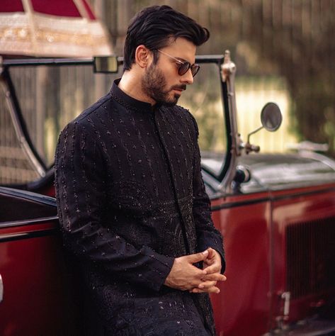 Fawad Khan Aesthetic, Fawad Khan Beard, Sherwani Groom Wedding, Dress Poses, Fawad Khan, Embroidered Sherwani, Prince Coat, Groom Dress Men, Photography Men