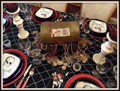 Pirate Party Tables, Pirates Dinner, 80s Birthday Parties, Disney Dinner, Twin Birthday Parties, Pirate Decor, Black Tablecloth, Pirate Theme Party, Mystery Party