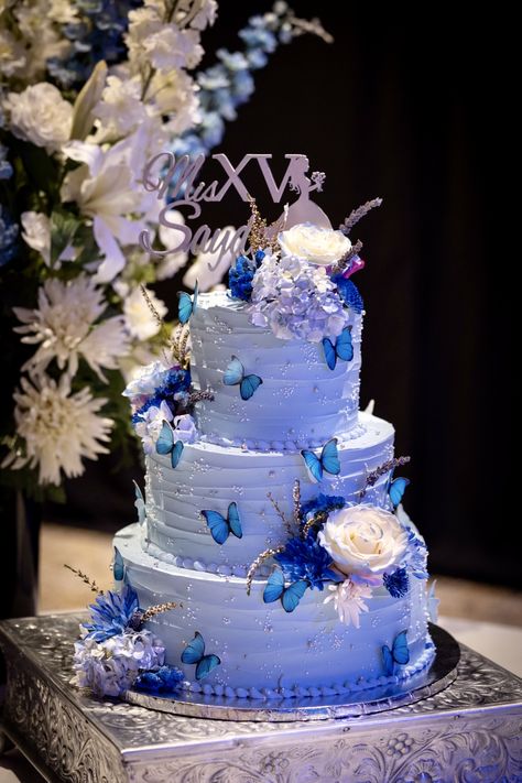 Corps Bride Quince Theme, Quince Blue Cake, Quince Decorations Blue Butterfly, Sweet 16 Birthday Cakes Blue, 3 Teir Cakes Ideas Birthday, Royal Blue Cakes Quinceanera, Butterfly Xv Theme, Sweet 15 Decorations Ideas, Royal Blue Birthday Cake For Women