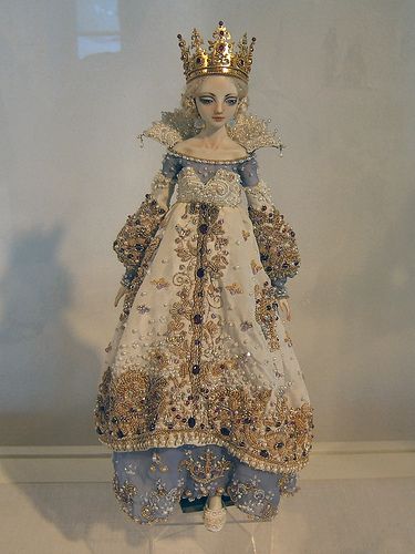 Enchanted Doll Exhibit - Queen | Flickr - Photo Sharing! Marina Bychkova, Куклы American Girl, Enchanted Doll, Fantasy Doll, Artist Doll, Doll Maker, Pretty Dolls, Ooak Dolls, Ball Jointed Dolls