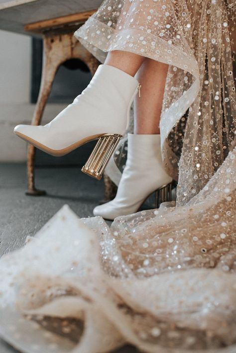 This chic bride paired stylish white boots with her glittery gown | Image by Fox and Film Photography Sparkly Wedding Gowns, White Bridal Shoes, One Day Bridal, Bridal Boots, Wedding Boots, Sparkly Wedding, Chic Brides, Bridal Fashion Week, Bride Shoes