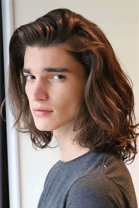 Boy Haircuts Long, Brown Hair Men, 얼굴 그리기, Cool Hairstyles For Men, Boys Long Hairstyles, Long Brown Hair, 짧은 머리, Mid Length Hair, Trending Hairstyles