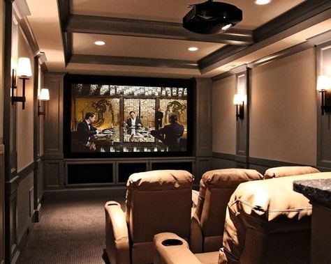 Media Room Theater Rooms Design, Pictures, Remodel, Decor and Ideas - page 9 Media Room Ideas Theatres, Small Home Theater, Home Theater Lighting, Theater Room Decor, Basement Home Theater, Theater Room Design, Media Room Design, Best Home Theater, Home Theater Setup