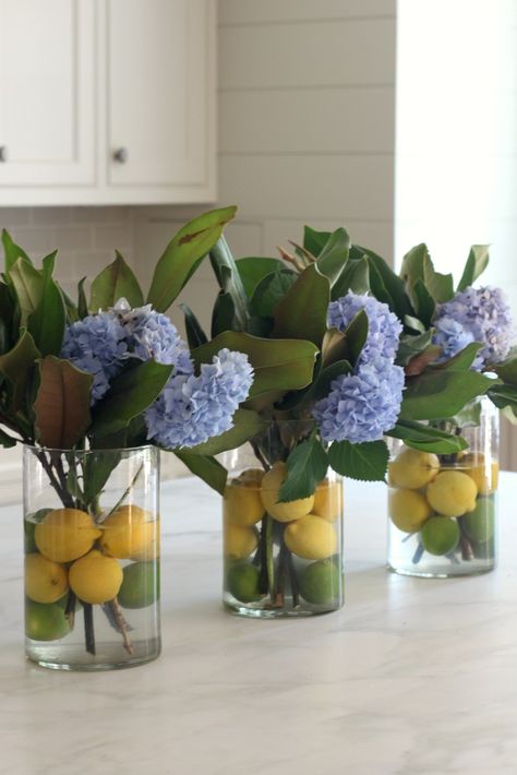 A Simple Kitchen Island Centerpiece that Screams Spring Hydrangea Cuttings, Hydrangea Flower Arrangements, Summer Flower Arrangements, Cactus Terrarium, Dinner Party Summer, Deco Floral, Garden Care, Hydrangea Flower, Garden Cottage