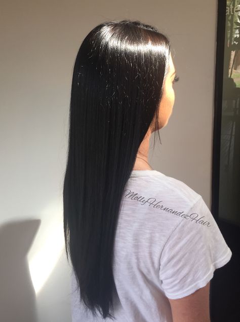 Dark brown hair, long dark hair, brownish black hair, sleek hair Brownish Black Hair, Dark Brown Hair Long, Brown Hair Long, Hair Sleek, Winter Dark, Sleek Hair, Straight Weave Hairstyles, Nails Winter, Long Dark Hair