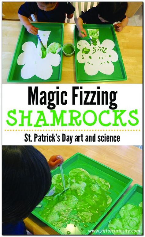 St Patricks Activities, St Patrick's Day Art, Sant Patrick, Shamrock Craft, Saint Patricks Day Art, March Crafts, St Patricks Crafts, St Patricks Day Crafts For Kids, St. Patrick’s Day