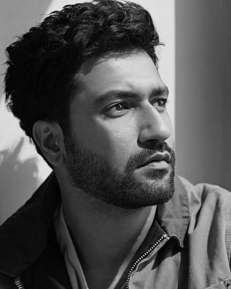 #vickykaushal #portrait #shabirart099 Virat Kohli Portrait Photography, White Pic, Celebrity Art Portraits, Male Portrait Poses, Portraits Drawing, Vicky Kaushal, Celebrity Portraits Drawing, Smile Pictures, Realistic Sketch