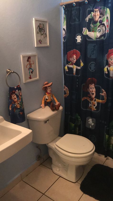 Toy Story Bathroom Ideas, Toy Story Bathroom, Toy Story Bedroom, Bedrooms Inspiration, Toy Story Room, Spanish Style Bathrooms, Disney Bathroom, Disney Kitchen Decor, Kids Room Deco