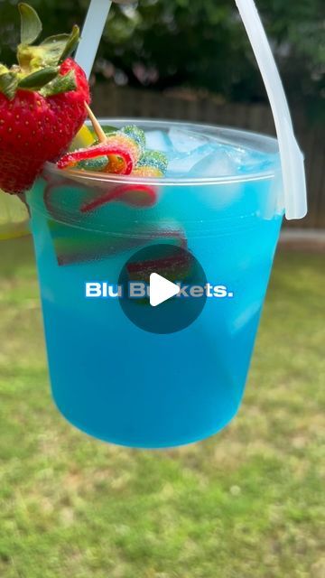 DaDrunkMonkey llc.  📌 on Instagram: "Blue Buckets. 🪣🩵" Bucket Drinks Alcohol Party Ideas, Buzz Balls Drink, Bucket Drinks, Party Drinks Alcohol, Alcohol Party, Drinks Alcohol, Mini Bucket, Alcohol Drink Recipes, Party Drinks