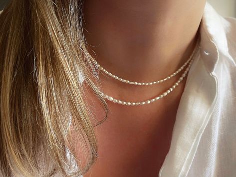 Pearl Necklace Classic, Rice Pearl Necklace, Genuine Pearl Necklace, Classic Necklace, Freshwater Pearl Necklace, Pearl Choker, Necklace Dainty, Freshwater Pearl Necklaces, Beaded Choker