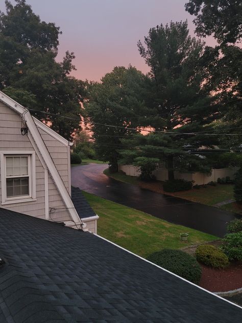 Suburb Neighborhood Aesthetic, Sunset Neighborhood Aesthetic, Pretty Neighborhood Aesthetic, Neighborhood Astethic, Neighbor Romance Aesthetic, Usa Neighborhood Houses, Neighbours Aesthetic, American City Aesthetic, Cute Neighborhood Houses