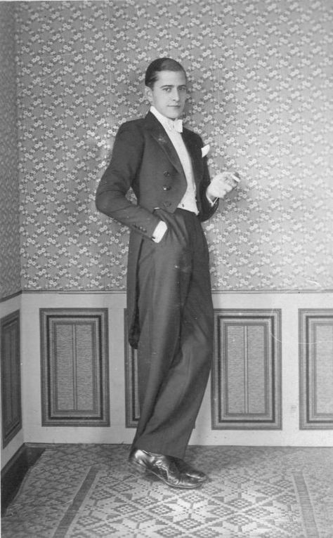 1920s Mens Fashion Roaring 20s, 1920s Suits, 1920 Men, 20s Men, 1920s Mens Fashion, 1920s Men, Mens Formal Wear, 20s Fashion, Vintage Mens Fashion