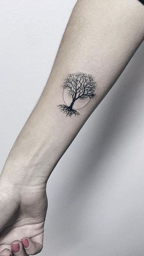 tatuajes Minimalist Tree Tattoo, Small Tree Tattoo, Roots Tattoo, Minimalist Tree, Tree Tattoo Small, Natures Path, Tree Tattoos, Shape Tattoo, Tato Lengan