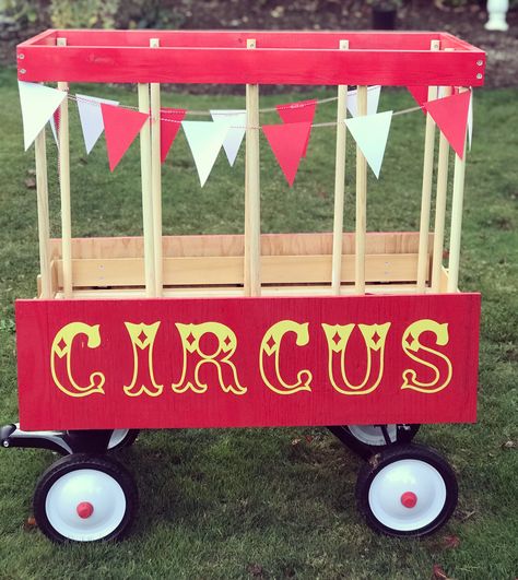 Diy Circus Wagon, Circus Wagon Halloween, Circus Wagon Halloween Diy, Circus Themed Trunk Or Treat, Trunk Or Treat Circus, Circus Trunk Or Treat, Wagon Halloween Costumes, Wagon Costume, Baby Halloween Costumes Newborn