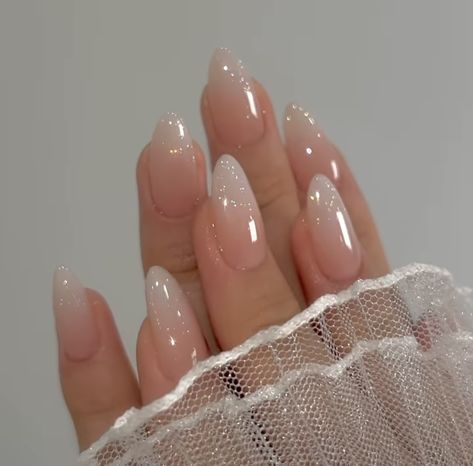 Milky Nails, Plain Nails, Ombre Nails Glitter, Her Nails, Soft Nails, White Nail, Nagel Inspo, Cat Kuku, Neutral Nails