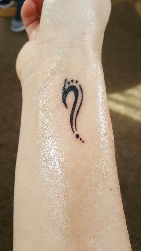 Moana tattoo - Fish Hook Hawaii Hook Tattoo, Disney Moana Tattoos, Maui Fish Hook Tattoo, Simple Moana Tattoo, Maori Hook Tattoo, Heart Of Tafiti Moana Tattoo, Small Moana Tattoos Ideas, Moana Inspired Tattoos, Moana Tattoos Ideas