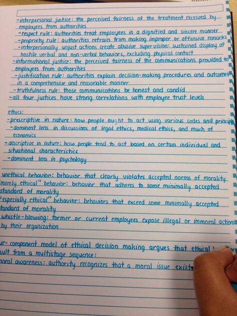 My friend was taking notes for her Accounting class. This is her "sloppy" handwriting. - Imgur Handwriting For Notes, Sloppy Handwriting, Bad Handwriting, How To Take Notes, Accounting Classes, Learn Handwriting, School Guide, Cute Handwriting, Handwriting Examples