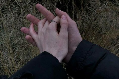 Ja I Ty, Holding Each Other, Regulus Black, Hand Reference, Physical Touch, Hands Holding, Love Is, Alam Semula Jadi, The Marauders