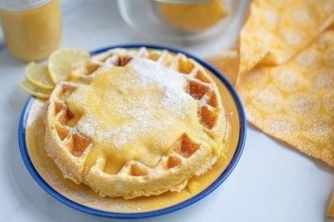 Cream Cheese Chaffle with Lemon Curd | Trina Krug Cream Cheese Chaffle, Keto Lemon Curd, Cheese Chaffle, Keto Chaffle Recipes, Low Carb Oatmeal, Keto Whipped Cream, Easy Keto Breakfast, Keto Cream Cheese, Chaffle Recipes