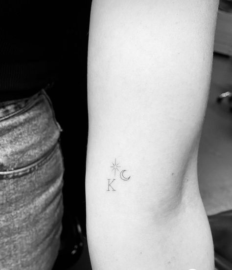 Pretty Initial Tattoos, Initial Tattoo With Star, Tattoo Name Initials, Tiny Tattoos Moon And Stars, Star With Initials Tattoo, Initial And Star Tattoo, Star Initial Tattoo, Star Tattoo With Initials, Moon With Initials Tattoo