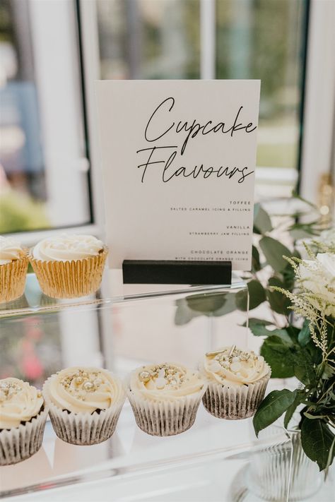 Modern Cupcake Display, Wedding Dessert Table Ideas Modern, Cupcake Table Wedding Display Elegant, Cupcake Table Wedding Display, Simple Desert Table Ideas Wedding, Wedding Dessert Table Modern, Cupcake Dessert Table Wedding, Wedding Cake And Cupcake Display Elegant, Wedding Dessert Table Set Up