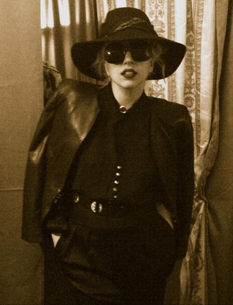 Female Mafia, Young Buck, Mafia Boss, Lady Gaga Pictures, Mother Monster, Ready To Pop, Hair And Makeup, Dressing Room, Lady Gaga