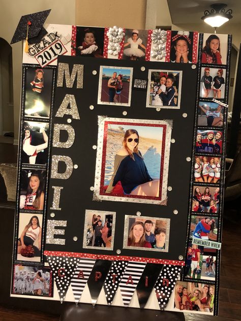 Poster Board Photo Display, Graduation Posters Signs, Senior Board Ideas Cheerleading, Senior Boards High School, Senior Memory Boards, Grad Poster Ideas, Picture Poster Board Ideas, Senior Signs Posters, Senior Photo Board