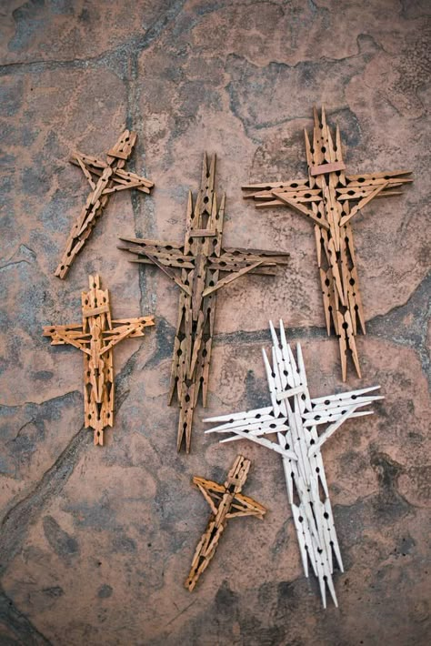 Wooden Clothespin Cross Lent Crafts For Adults, Lenten Crafts For Kids Catholic, Lenten Crafts For Kids, Lent Art Projects, Lent Art Projects For Kids, Ash Wednesday Crafts For Kids, Ash Wednesday Crafts, Catholic Crafts For Adults, Lent Crafts For Kids