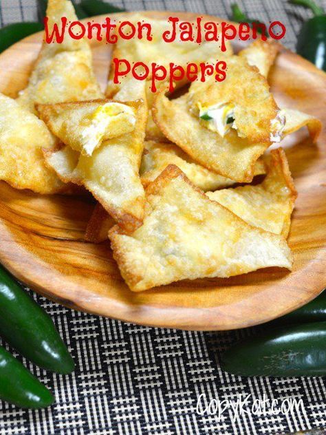 Wont Ton Wrapper Recipes, Won Ton Wrapper Ideas, Appetizers Wonton, Tortilla Salat, Fried Wonton, Wonton Wrapper Recipes, Jalapeno Popper Dip, Won Ton, Cheese Cheddar