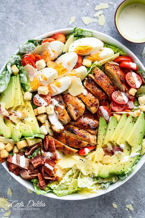 Salad Bowl Ideas, Chicken Cobb Salad, Ideas For Dinner, Bowl Ideas, Resep Salad, Chicken Breast Fillet, Chicken Caesar Salad, Vegan Salad Recipes, Dinner Bowls