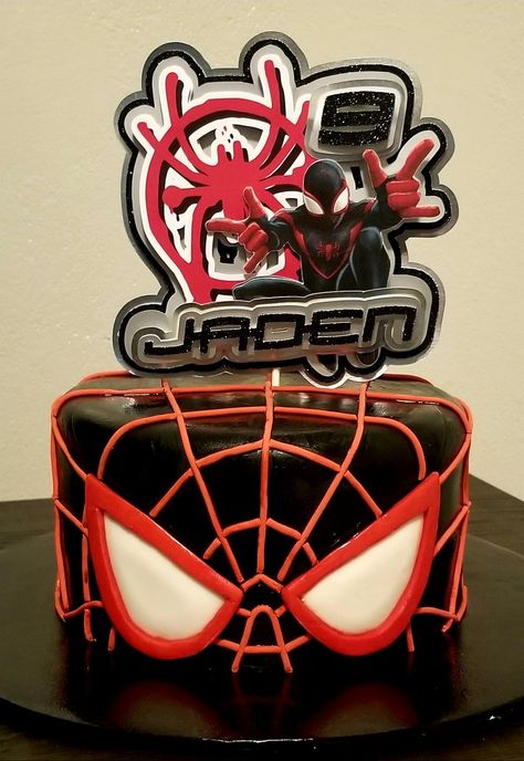 Miles Birthday Cake, Spin Spiderman Birthday Cake, Spin Spiderman Cake, Spin Cake Spiderman, Spin Birthday Cake, Spider Man Miles Morales Cake, Miles Spiderman Cake, Spider Verse Cake Ideas, Miles Morales Cakes