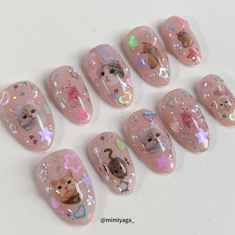 Kitten Nails Design, Cute Chrome Nails, Kitten Nails, Nct Nails, Nail Cute, Nail Base Coat, Paper Rings, Korean Nails, Pretty Gel Nails