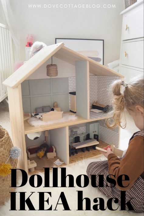 Renovate your child a stylish dollhouse for their nursery or playroom from this Ikea Flisat wall shelf. How to DIY a dolls house using everyday items and trash to decorate and accessorise your toy. Simple Ikea hack #dollhouse #ikeahack Ikea Flisat Hack, Playroom On A Budget, Dollhouse Shelf, Dollhouse Makeover, Ikea Dollhouse, Ikea Toys, Ikea Flisat, Ikea Play Kitchen, House Shelves