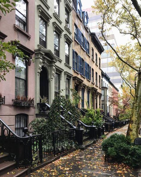 Cobble Hill, Brooklyn Cobble Hill Brooklyn, Urban Design Plan, Classic Building, Cobble Hill, Romantic Escapes, Inspo Board, Urban Spaces, Take Me Home, New York State