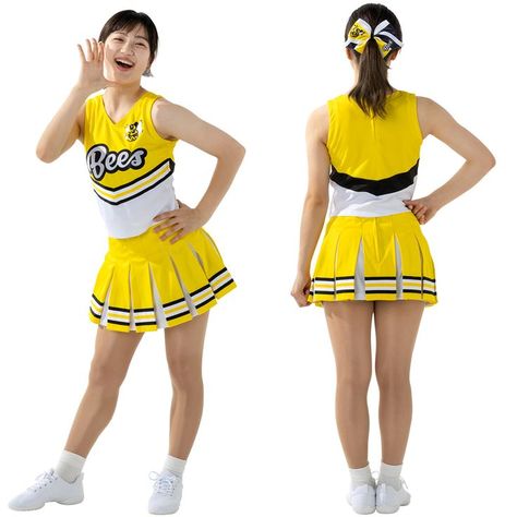 Cheerleader Poses, Asian Cheerleader, Figure Reference, Race Queen, Drawing Reference Poses, Asian Fashion, Cheerleading, Cheer Skirts, Asian Beauty