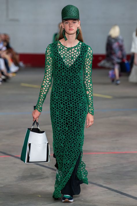 By Malene Birger Copenhagen Spring 2020 Collection - Vogue Copenhagen Spring, Mode Crochet, Knitwear Fashion, 2020 Fashion, Malene Birger, By Malene Birger, Fashion 2020, Knit Outfit, Knit Fashion