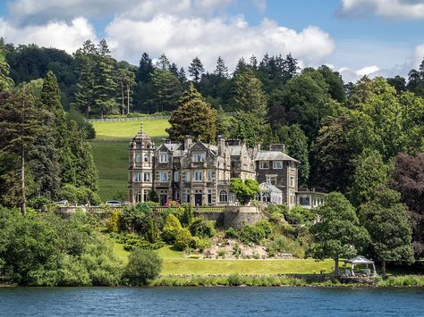 Built in 1890 for a Manchester businessman, it became a hotel in 1930.  Originally intended as 'a small retreat' it took five years to complete and was the first house in the area to have electricity. Arsitektur Art Deco, Lake Windermere, First House, Money Aesthetic, Dream House Interior, Old Money Aesthetic, English Countryside, Pretty House, Dream House Decor