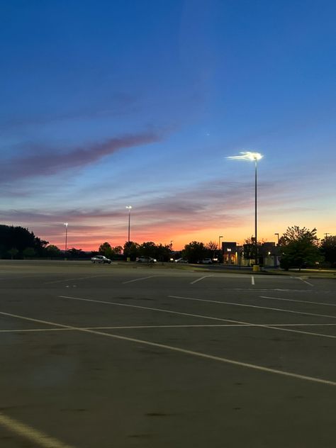 Parking Lot Aesthetic, Dream School, Night Scenery, Boarding School, Summer Sunset, Glass Birds, Parking Lot, Sky Aesthetic, Aesthetic Backgrounds