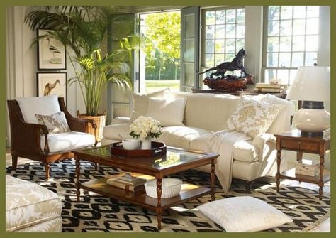 Eye For Design: Tropical British Colonial Interiors Tropical British Colonial Interiors, British Colonial Living Room, British Colonial Home, British Colonial Interiors, West Indies Decor, Tropical British Colonial, Colonial Style Interior, Colonial Living Room, Colonial Interior Design