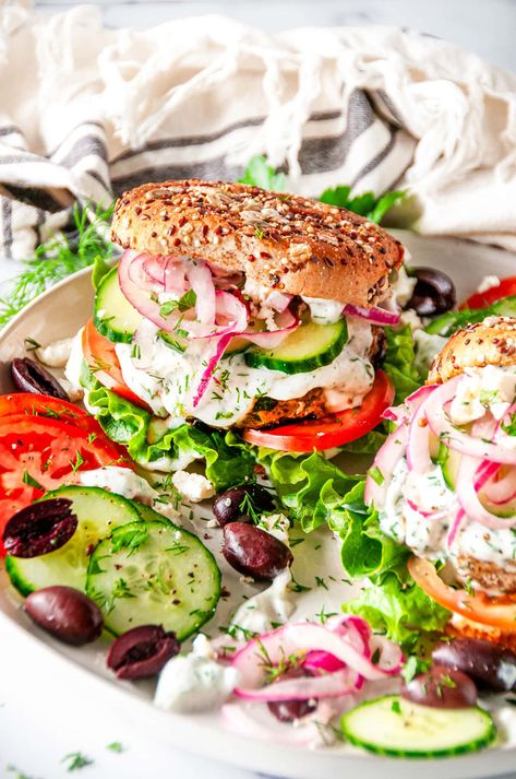 Spinach Feta Turkey Burgers, Mediterranean Burger, Dill Yogurt Sauce, Greek Turkey Burgers, Weeknight Recipes, Burger Night, Turkey Burger Recipes, Spinach Feta, Lemon Dill