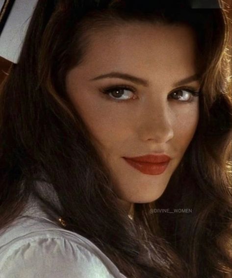 Evelyn Pearl Harbor, Evelyn Johnson, Pearl Harbor Movie, Divine Women, Pearl Harbor, Kate Beckinsale, Face Claims, Have You Ever, Celebrities Female